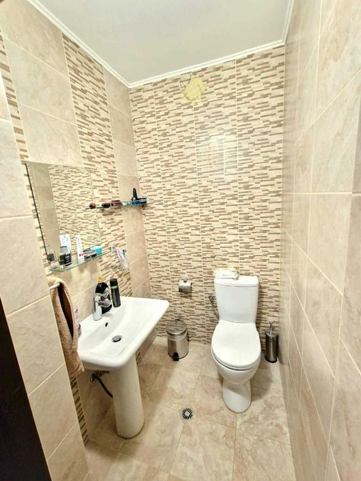 Продава се Къща в с. Приморци, Област Добрич - 280 кв.м за 625 €/кв.м - Снимка #2