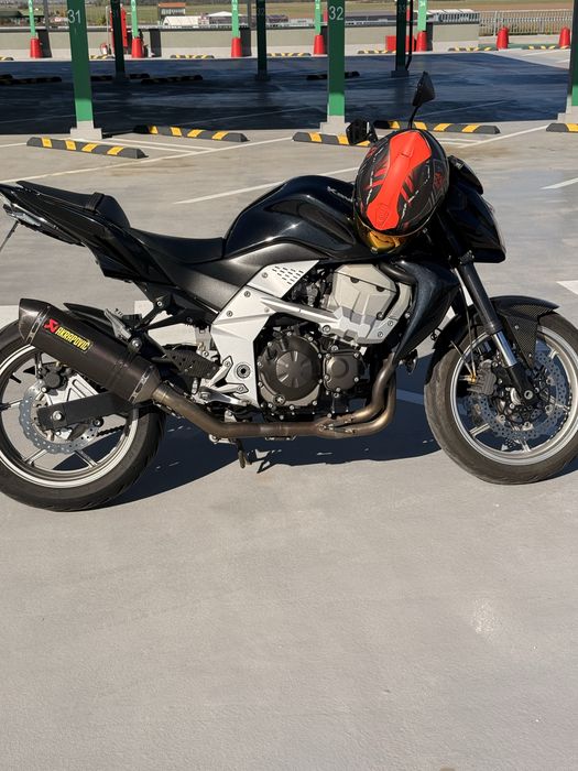 Kawasaki Z750 Akrapovic Full