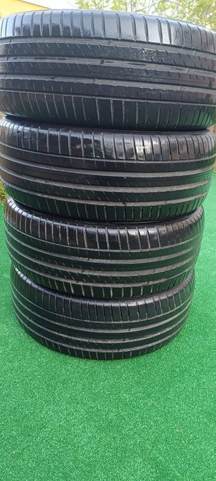 MISHELIN PILOT SPORT 4   DOT 2023. 19/235/55  Летни гуми