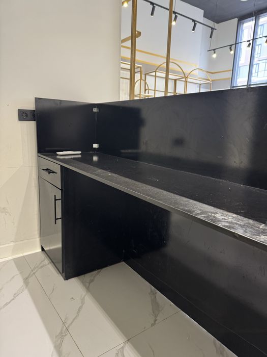 Ресепшен тумба, или тамбур