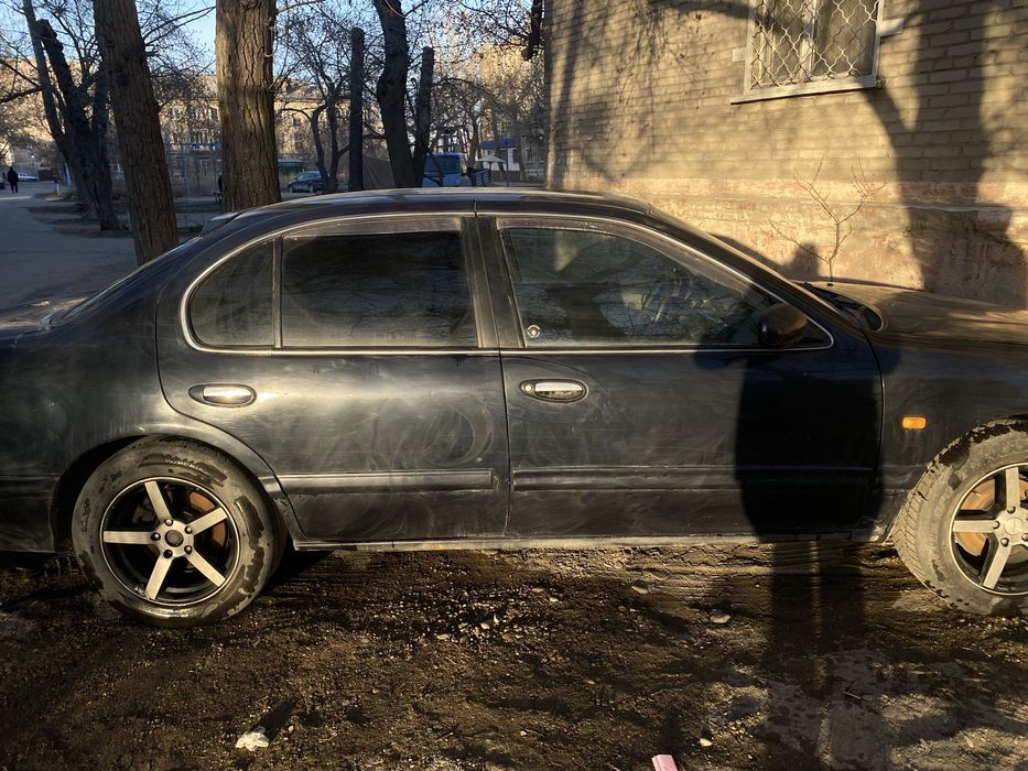 Ниссан Максима 1996г