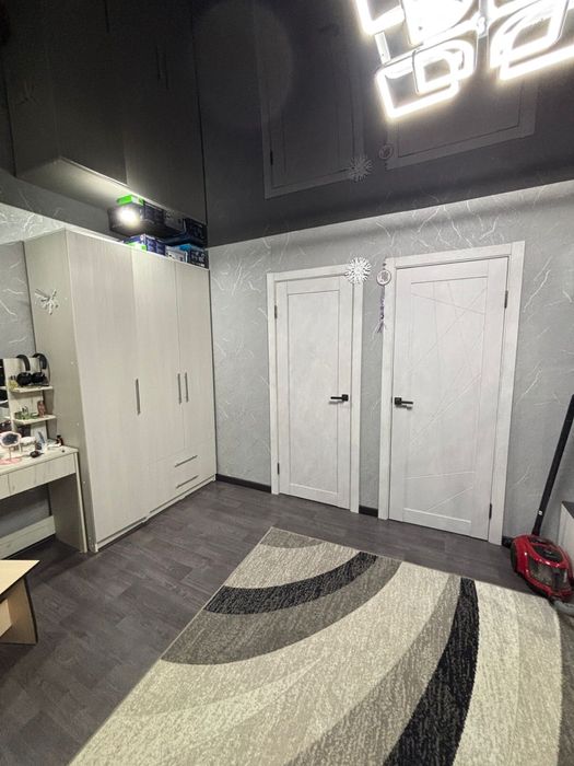 Продам 2 комнатную квартиру