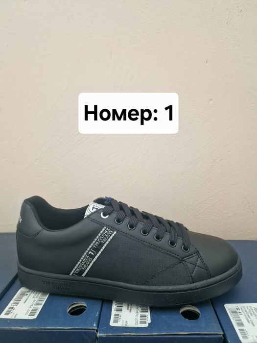 Разпродажба на Trussardi обувки – Лимитирани бройки!