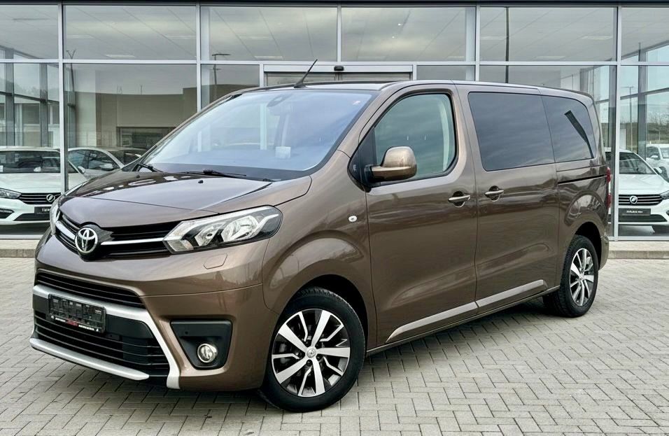 Toyota Proace ,euro 6 , RAR efectuat ,8 locuri
