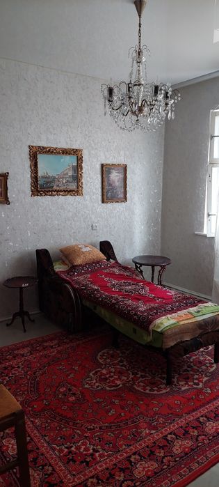 АЛГОРИТМ массив " Гулистон "- продаётся квартира 2/1/4.