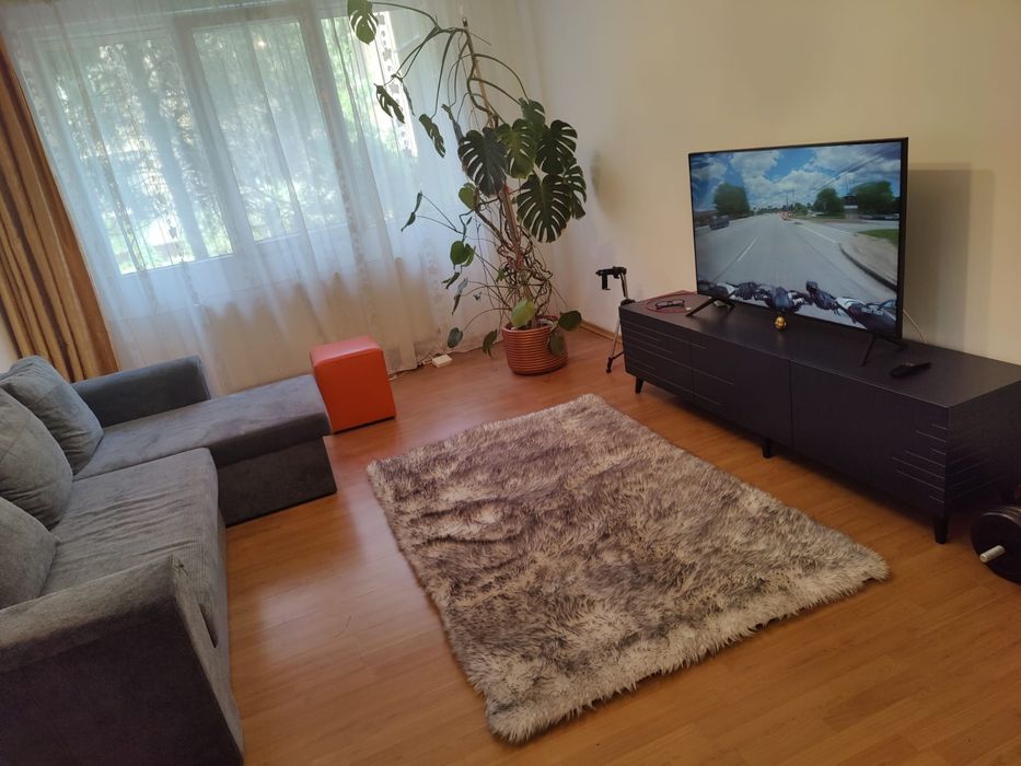 Apartament 3 camere de vânzare