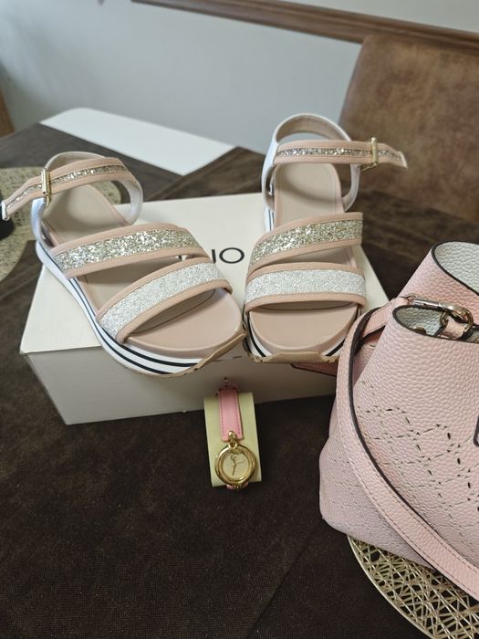 JUSTCAVALLI часовник дамски