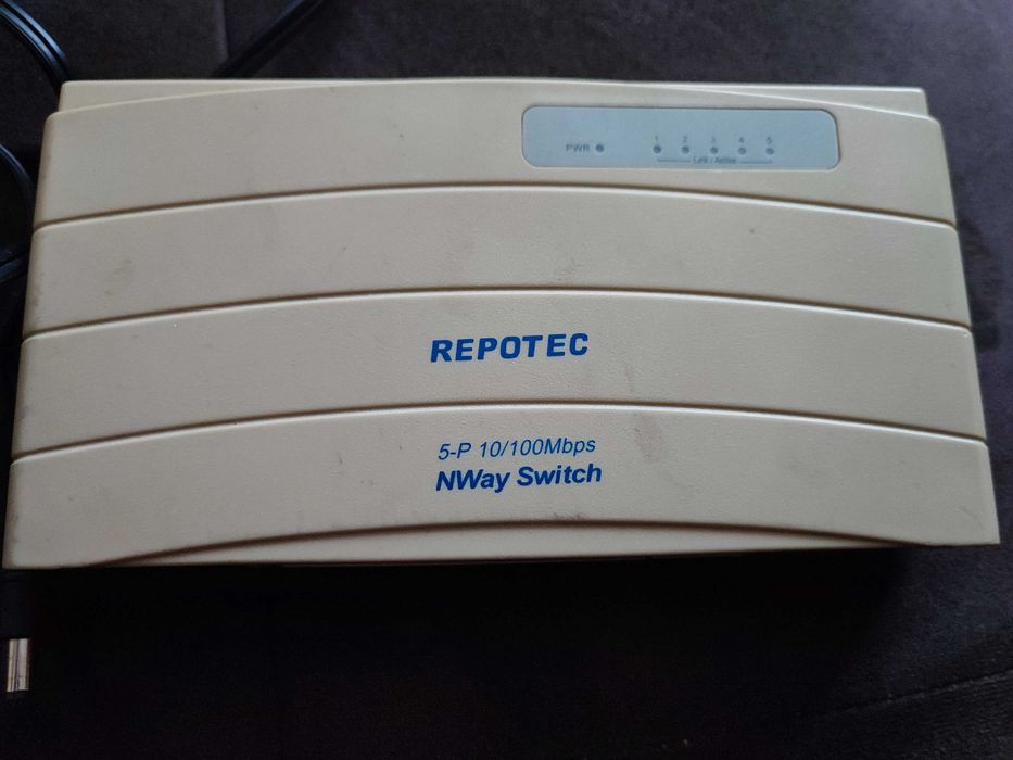 Суич REPOTEC switch-rp1705k