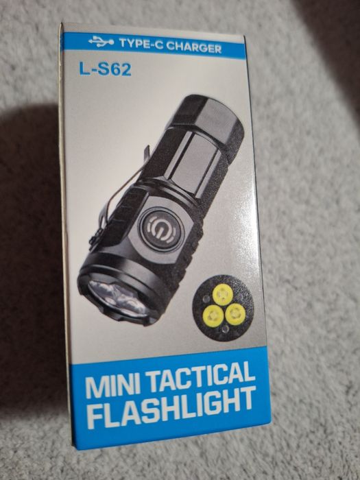 Vand lanterne mini cu lumina foarte mare!!