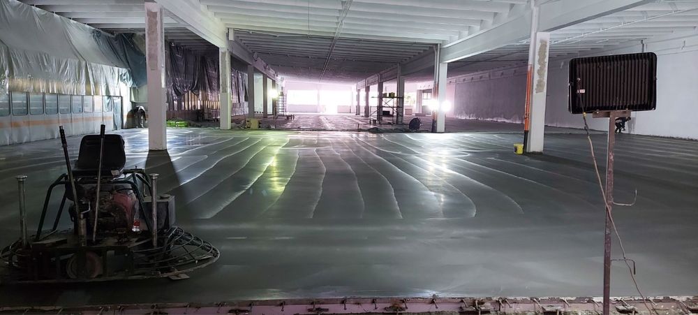 Щампован  шлайфан бетон  епоксидни подове