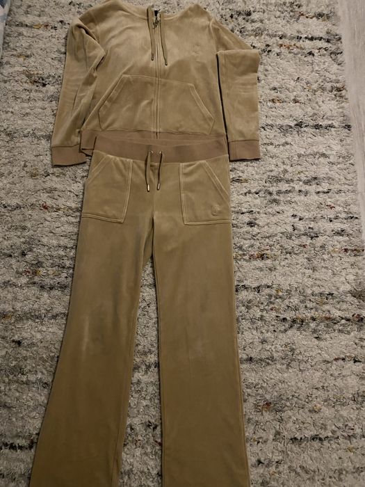 Trening juicy couture crem