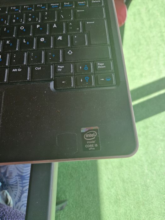 Laptp Dell latitude E7240