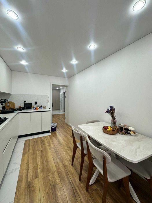 Продам 3комн кв. в 5 микр.