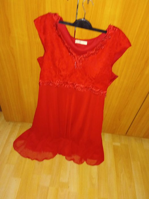Rochie dama la vânzare