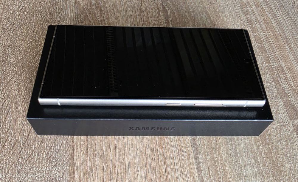 Samsung Galaxy S24 ultra 512GB!