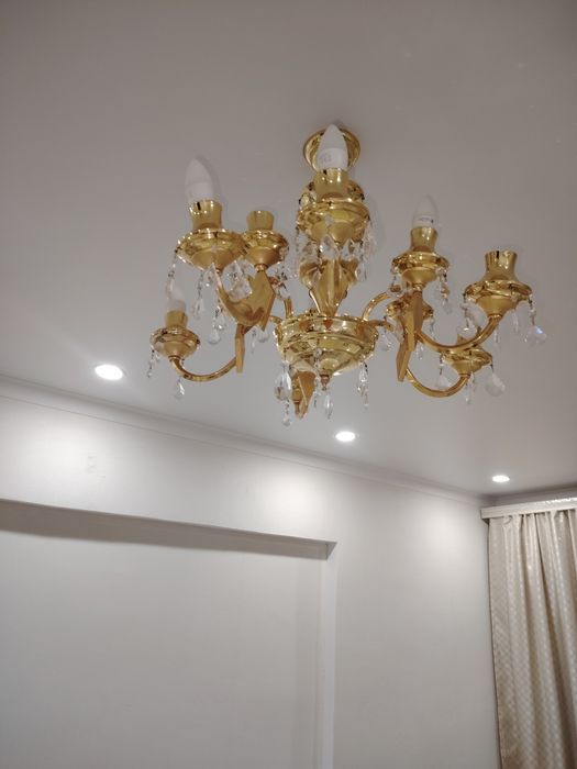 Люстра 12 лампочек