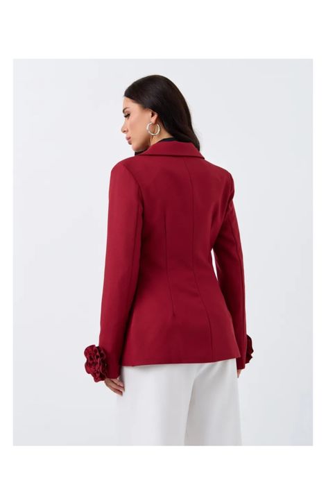 Пиджак приталенный