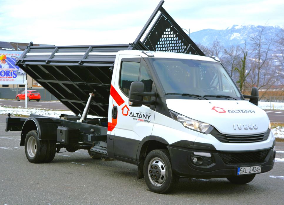 Iveco Daily 2018 basculabil pe 3 parti