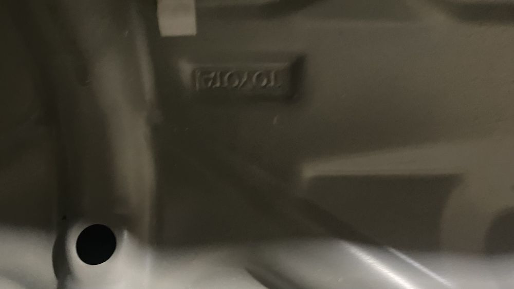 Багажник 25 камри европа