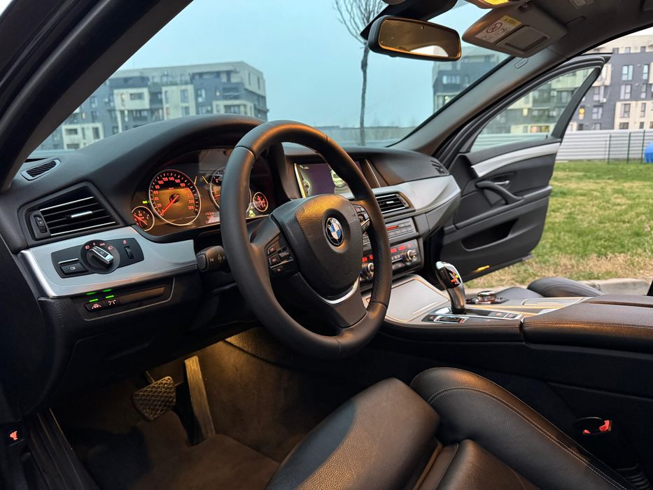 BMW Seria 5 F10 530XD