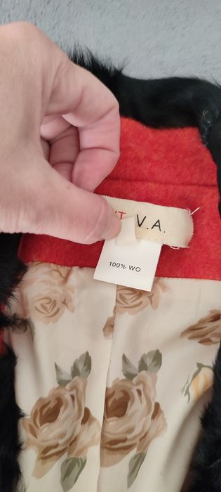 Jachetă elegantă de lână Venera Arapu – colecția Viva, mărimea 38