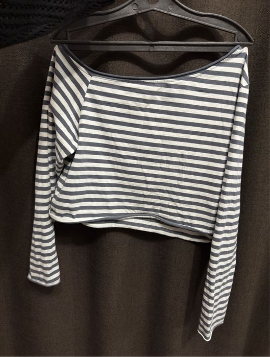 Женская одежда, кофты, юбки, блузы, рубашки, жилеты,кофты