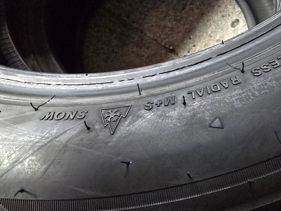 Bridgestone 205/60 R18 99H MS iarnă