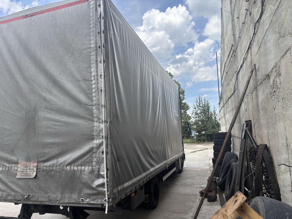 IVECO EUROCARGO 2 легла 2 места + нови предни гуми и хубави задни