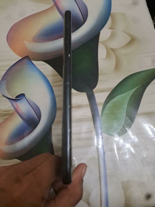 Redmi 5 plus holati ideal