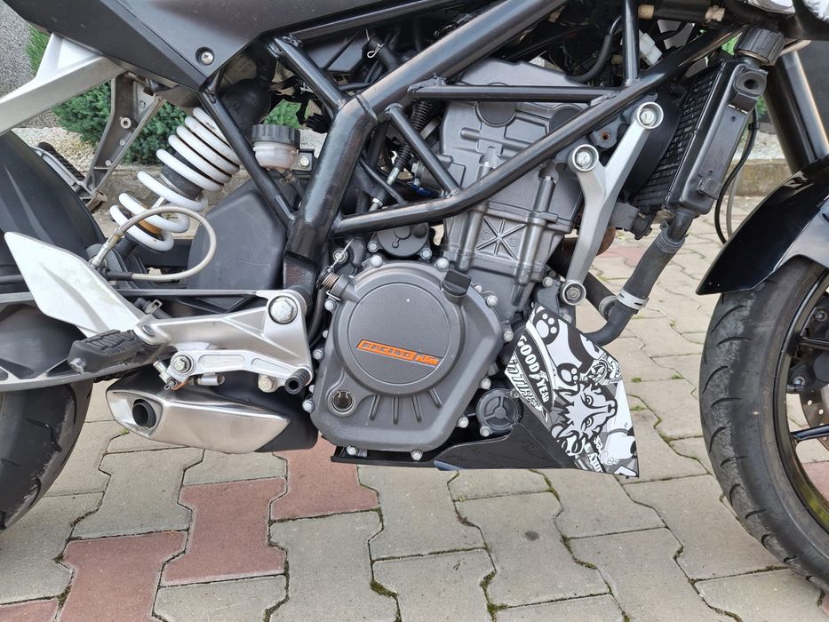 KTM DUKE 125 2016