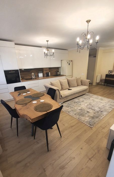 Apartament de inchiriat
