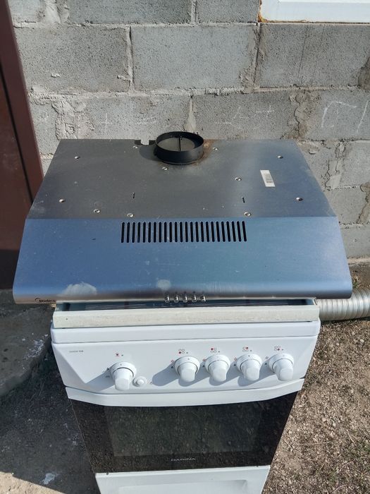 Продам газовую плиту