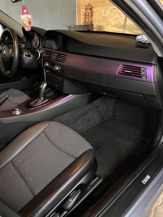 BMW Seria 3 2009 — imagine 5