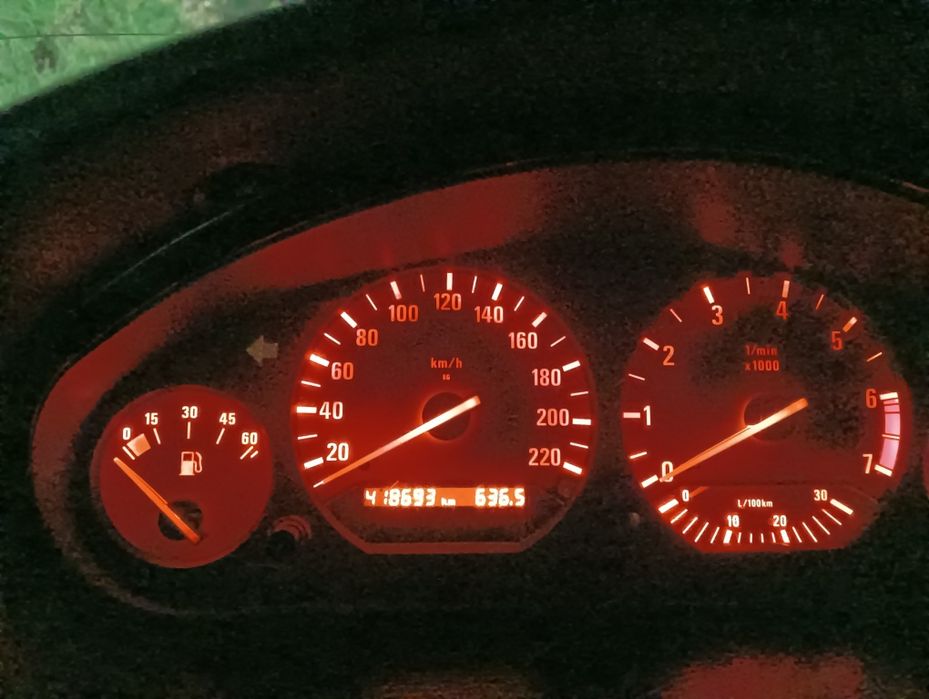 Bmw E36 (318i) Red