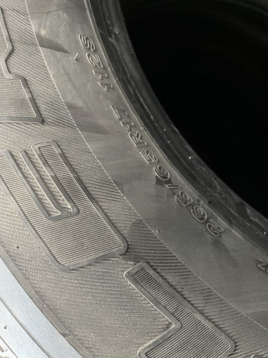 Продам шины 265/65 р17