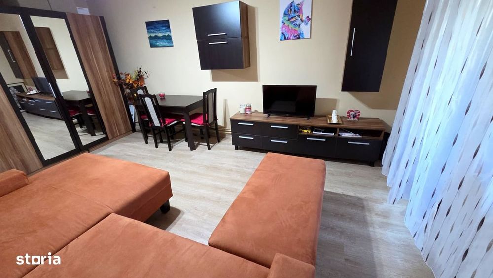 Apartament cu 3 camere, decomandat, 65 mp utili, parter - Aradului