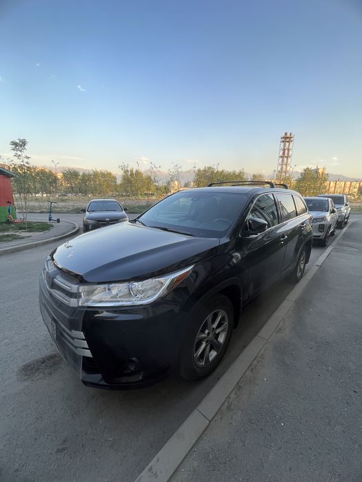 Тойота хайлендер