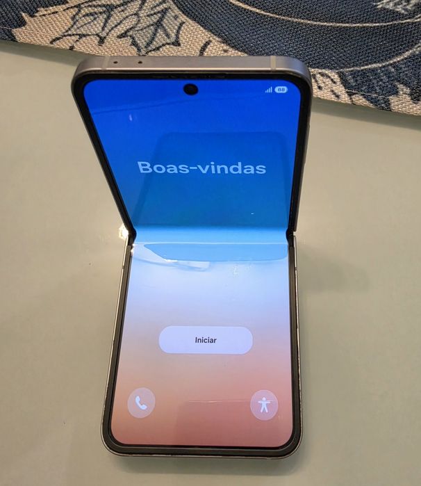 Samsung Z flip 6