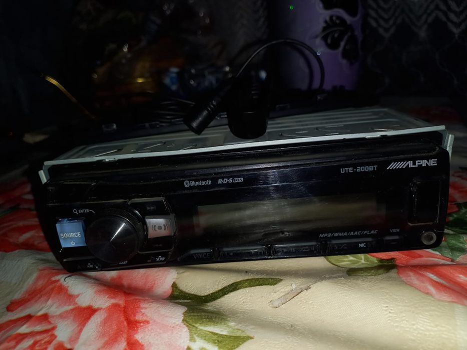 Продам магнетолу