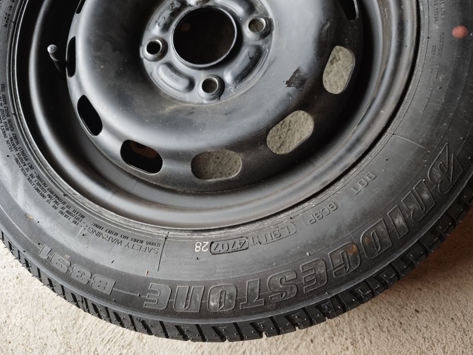 175/65/14 BRIDGESTONE  с джанта 4x108x63x14 за Ford Fiesta
