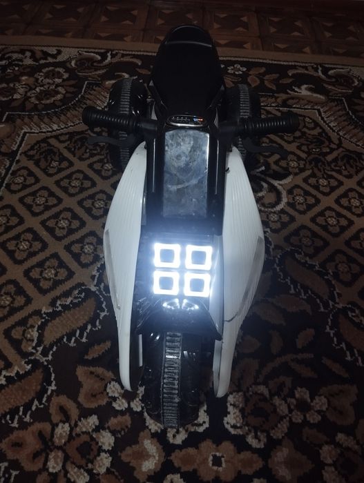 Detiskiy motosikl  Детский мотоцикл