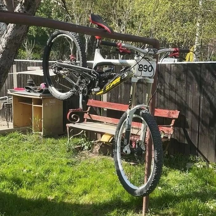 YT Industries Tues 2011