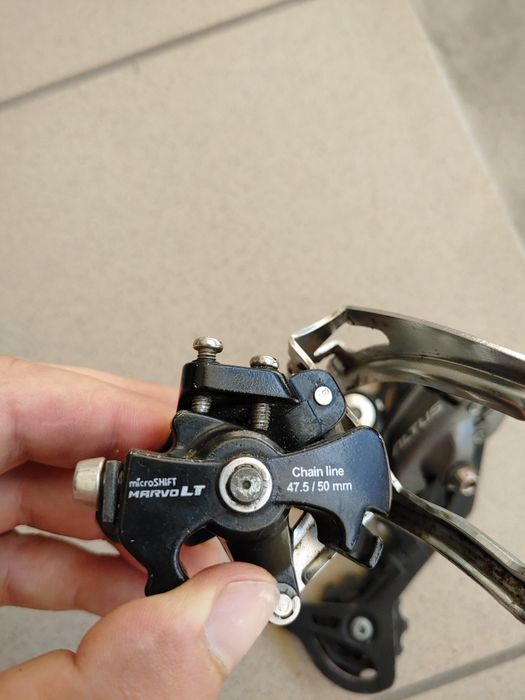 Преден и заден дерайльор Shimano altus m370