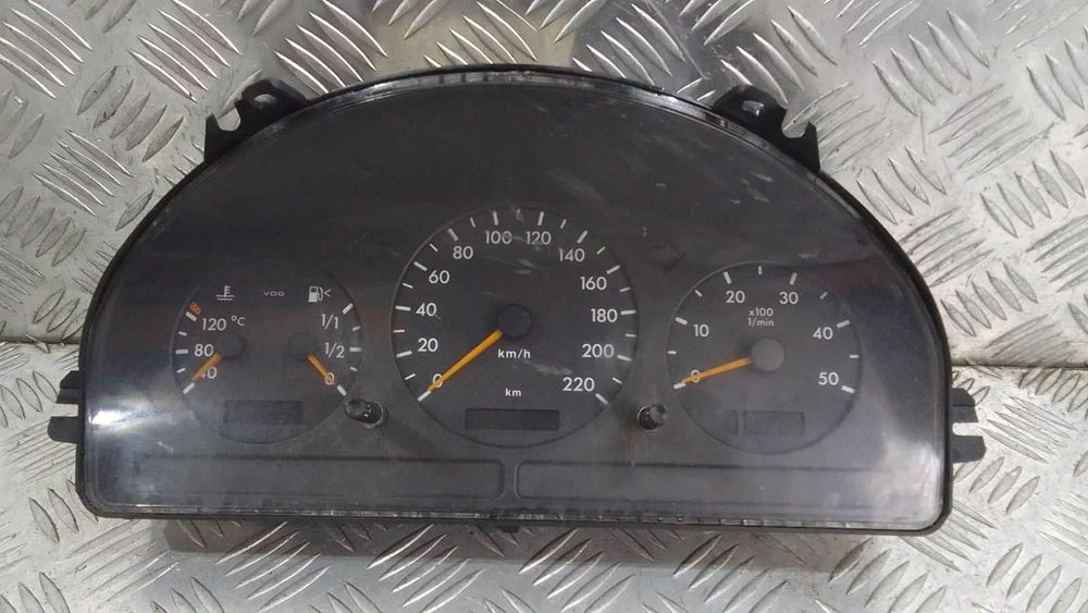 Километраж Mercedes ML270 CDI W163 2000г.