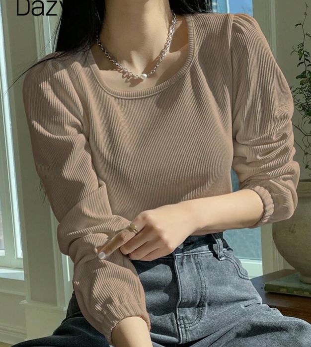 Продам женские вещи