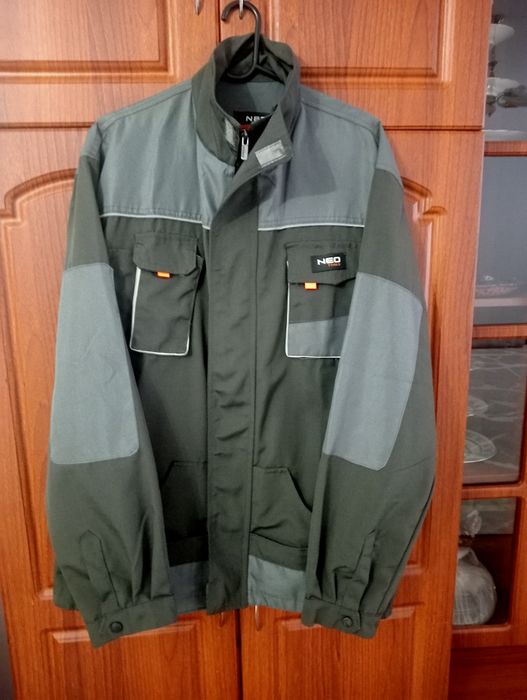 Продам СИЗ спецодежду и спецботинки