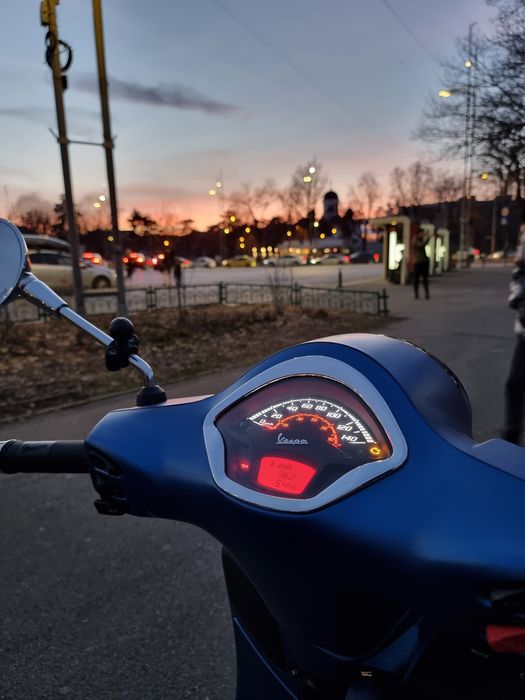 Schimb Vespa Gts 300HPE (2021) cu Yamaha Xmax 300