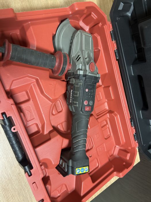 Акумулаторен  ъглошлайф parkside