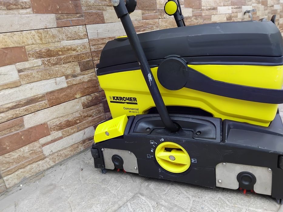 Подопочистваща Машина Karcher br40/10 c  Profesional 220V за ви