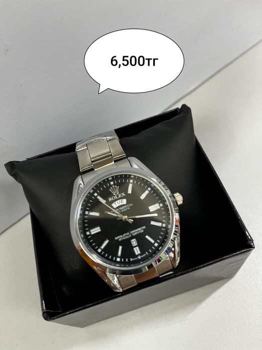 Новые наручные часы